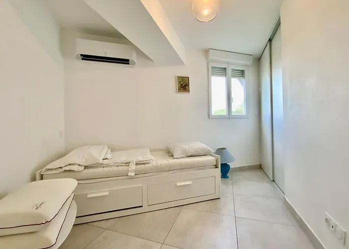 A101 L'ecume Des Vagues